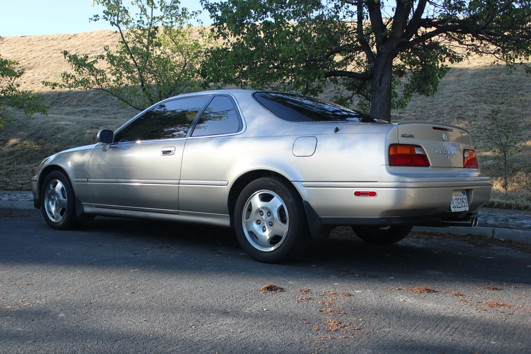 1994 Acura Legend 2nd Gen - Image 4 of 31