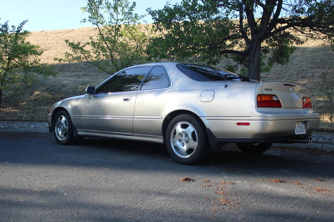 1994 Acura Legend 2nd Gen - Image 7 of 31