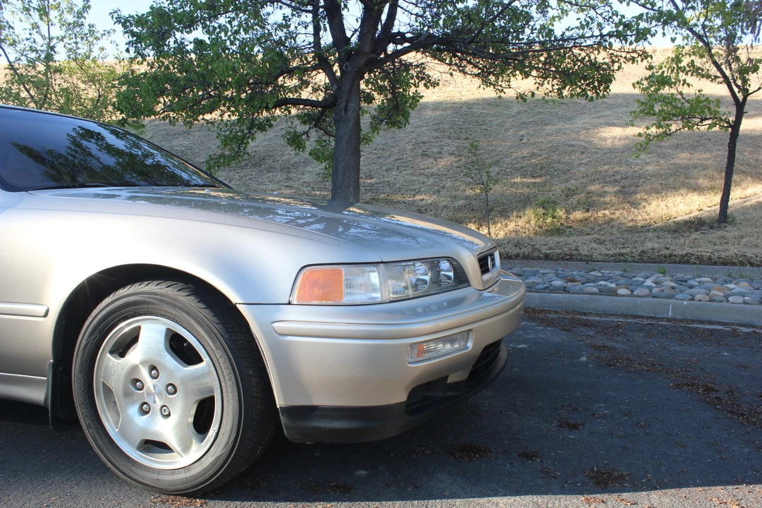 1994 Acura Legend 2nd Gen - Image 17 of 31