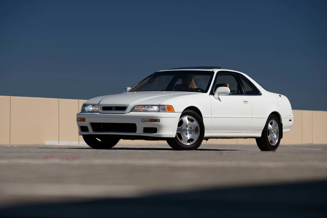 1994 Acura Legend 2nd Gen - Image 8 of 31