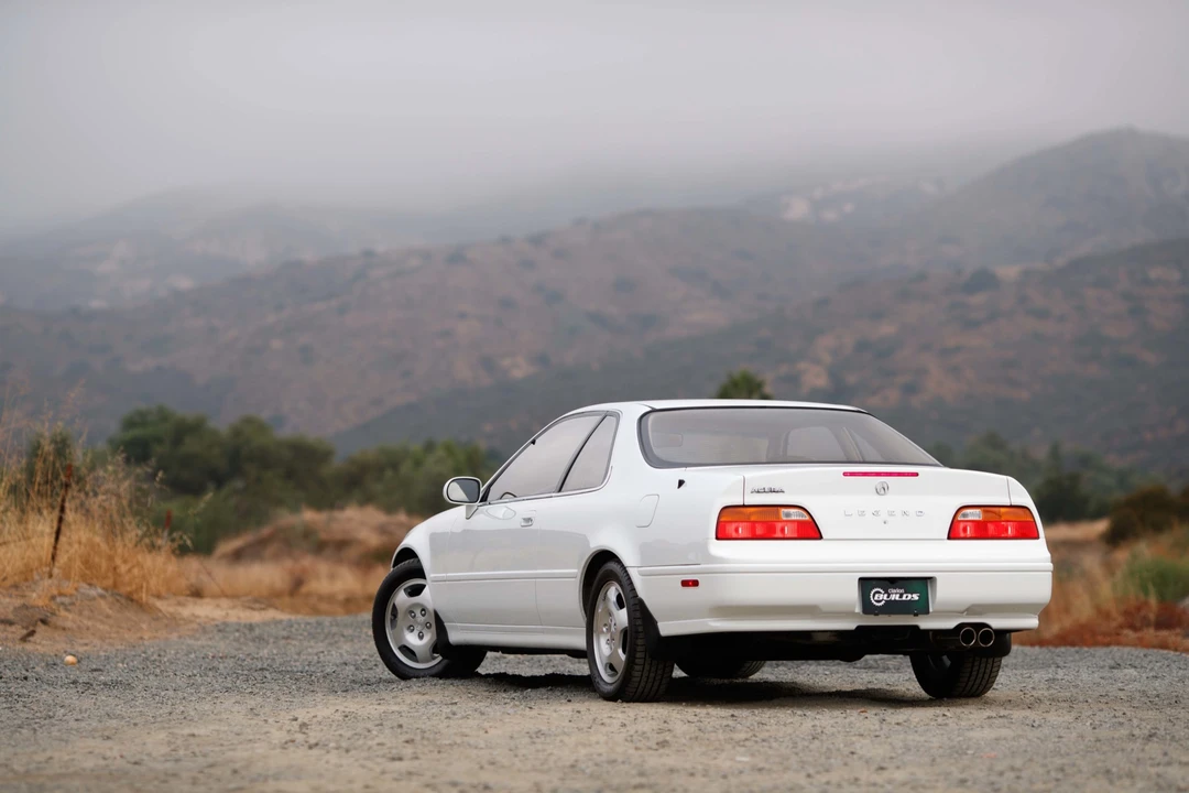 1994 Acura Legend 2nd Gen - Image 13 of 31