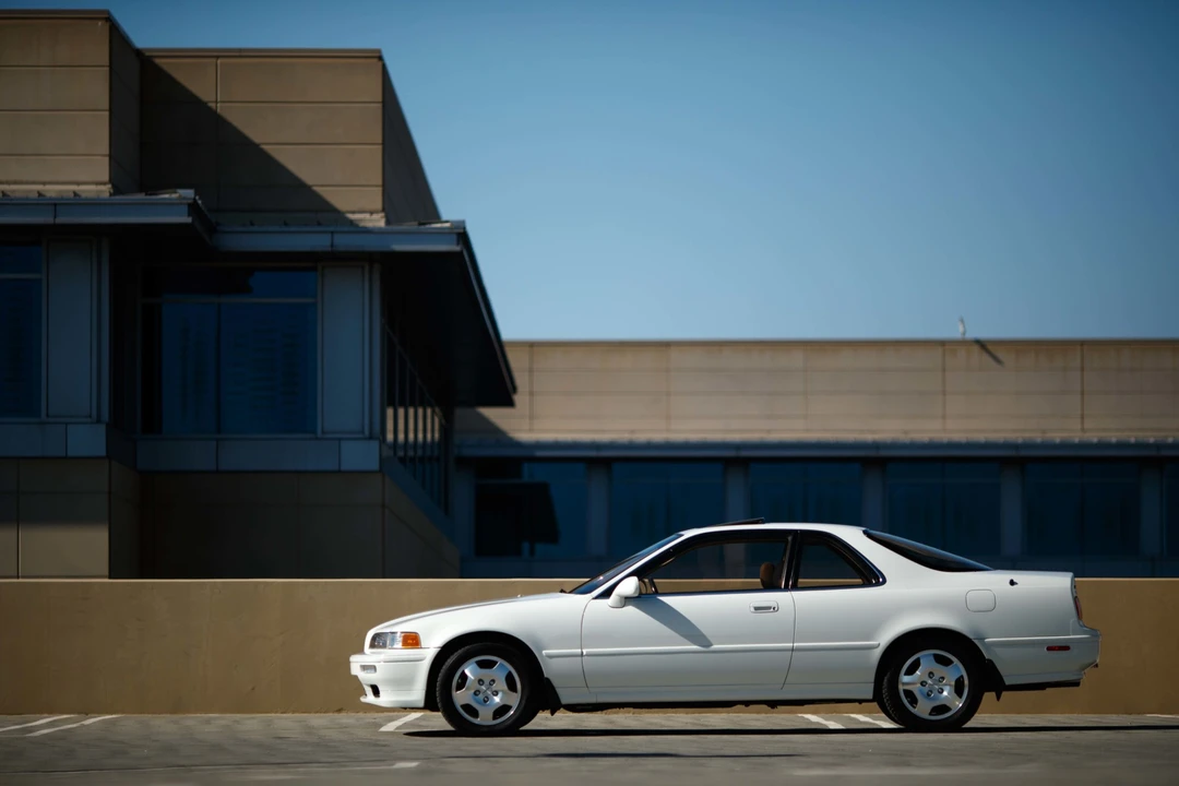 1994 Acura Legend 2nd Gen - Image 10 of 31