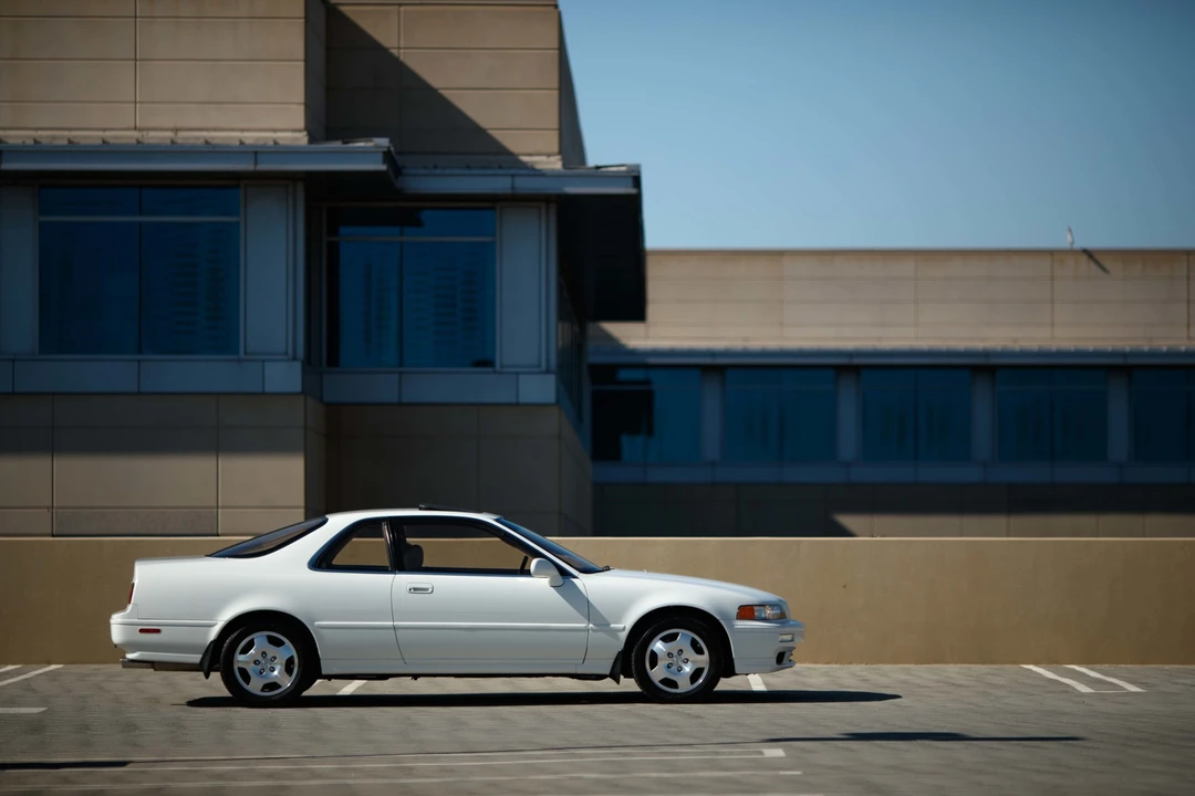 1994 Acura Legend 2nd Gen - Image 25 of 31