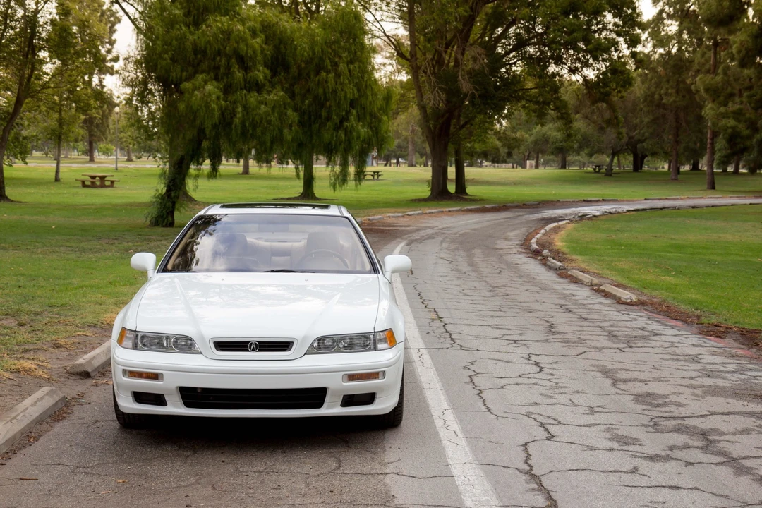 1994 Acura Legend 2nd Gen - Image 26 of 31
