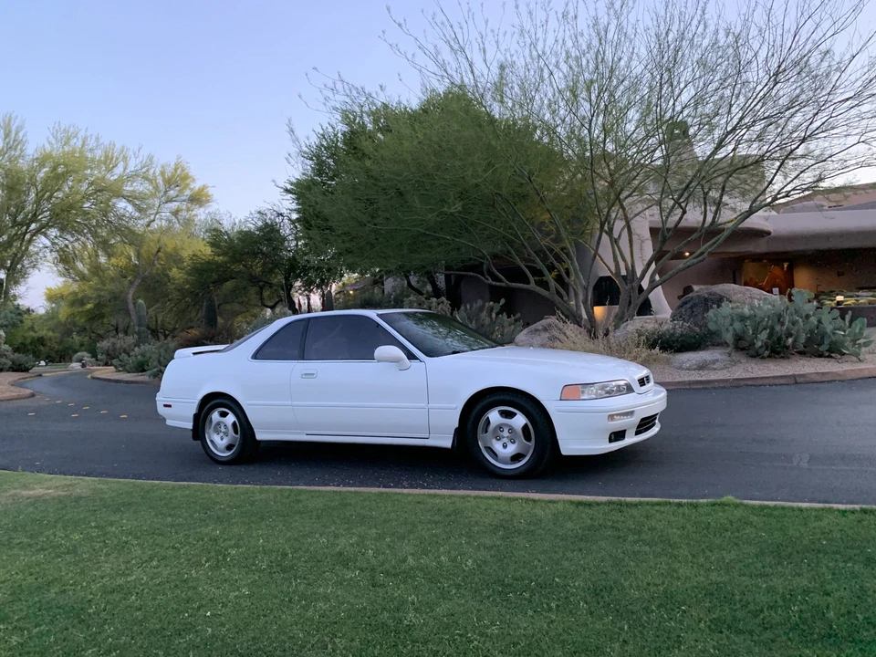 1994 Acura Legend 2nd Gen - Image 30 of 31