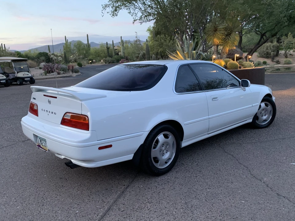 1994 Acura Legend 2nd Gen - Image 26 of 31