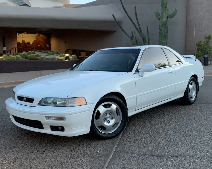 1994 Acura Legend 2nd Gen - Image 11 of 31