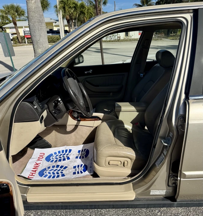 1994 Acura Legend 2nd Gen - Image 3 of 10