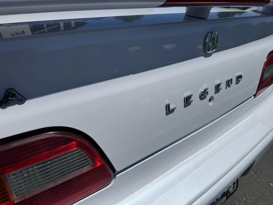 1994 Acura Legend 2nd Gen - Image 20 of 31