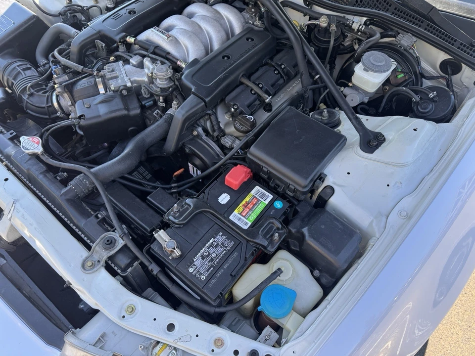 1994 Acura Legend 2nd Gen - Image 9 of 31