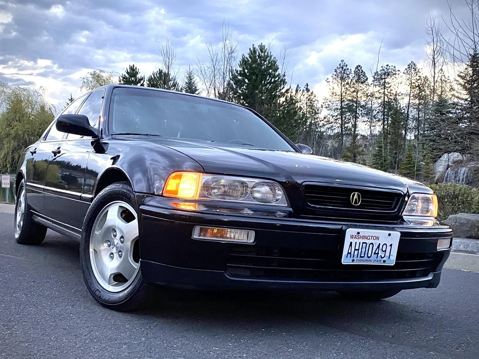 1994 Acura Legend 2nd Gen - Image 21 of 31