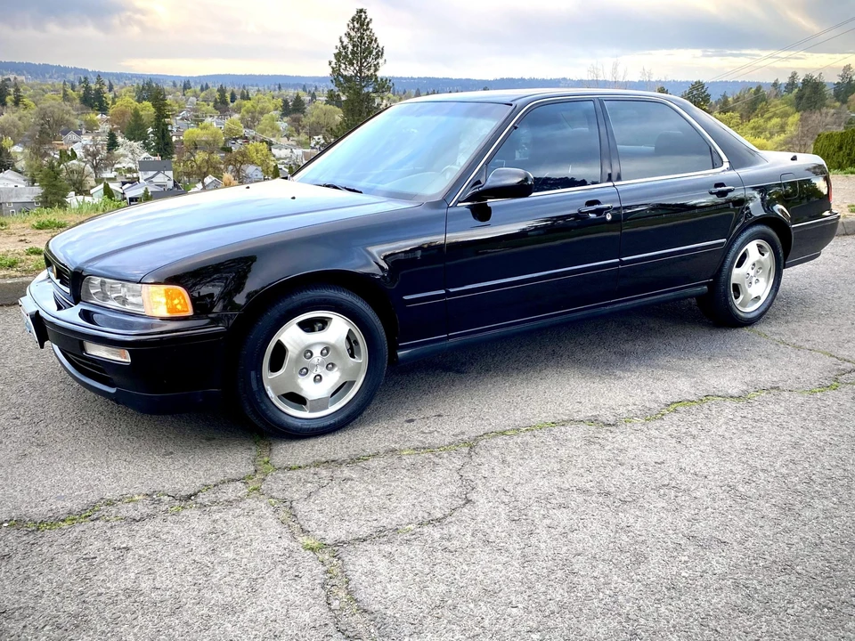 1994 Acura Legend 2nd Gen - Image 29 of 31
