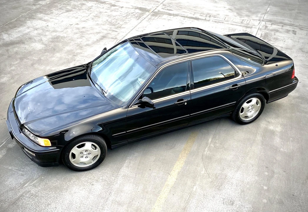 1994 Acura Legend 2nd Gen - Image 9 of 31