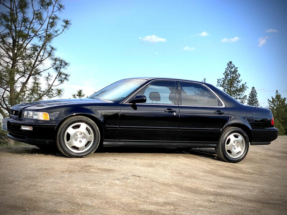 1994 Acura Legend 2nd Gen - Image 31 of 31