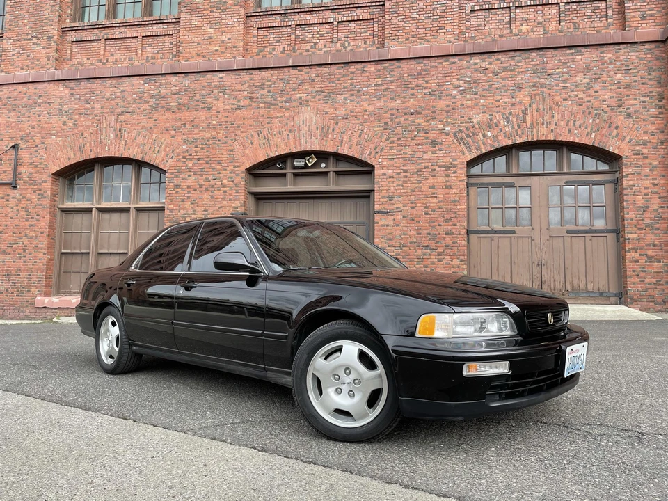 1994 Acura Legend 2nd Gen - Image 17 of 31