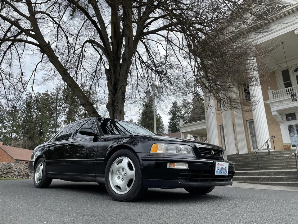 1994 Acura Legend 2nd Gen - Image 18 of 31
