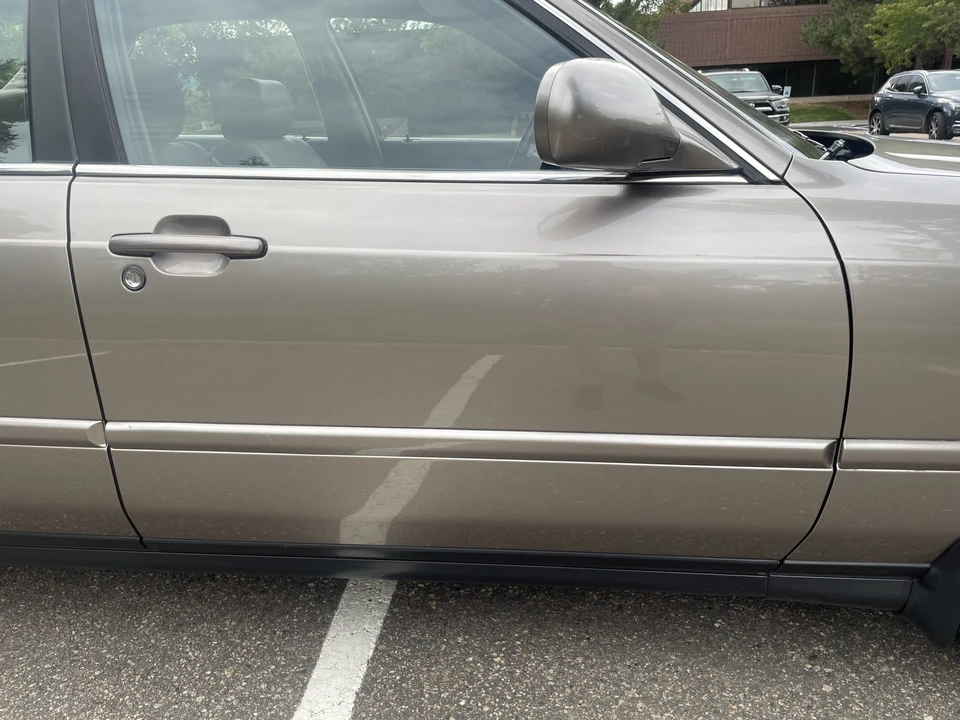 1994 Acura Legend 2nd Gen - Image 24 of 31