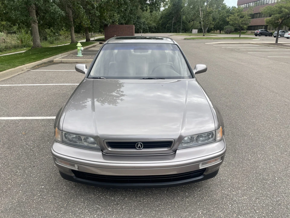 1994 Acura Legend 2nd Gen - Image 4 of 31