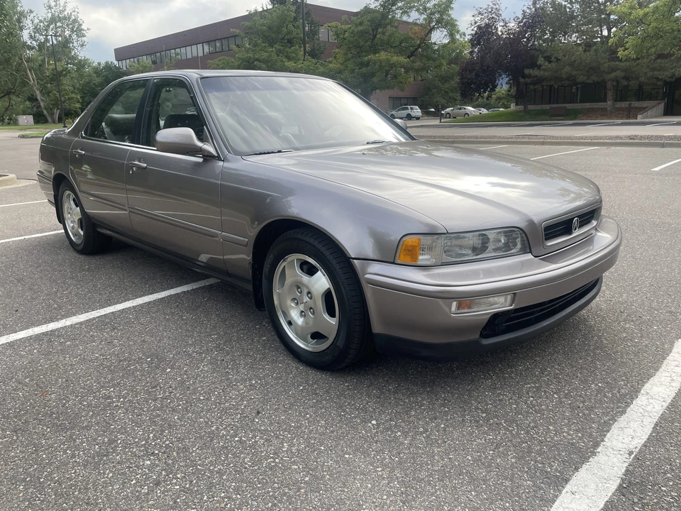1994 Acura Legend 2nd Gen - Image 5 of 31