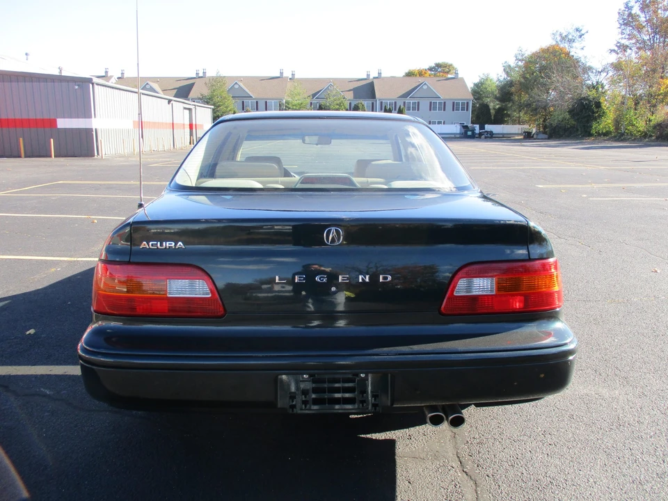 1994 Acura Legend 2nd Gen - Image 5 of 31