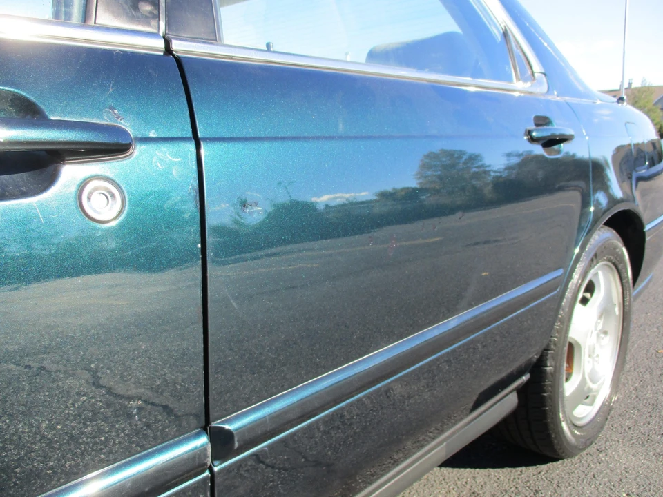 1994 Acura Legend 2nd Gen - Image 26 of 31