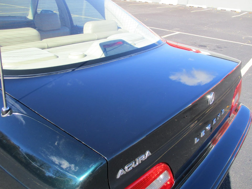 1994 Acura Legend 2nd Gen - Image 24 of 31