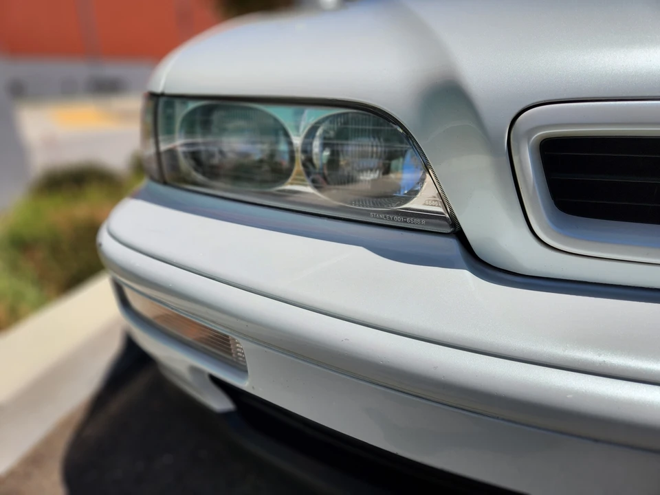 1994 Acura Legend 2nd Gen - Image 27 of 31