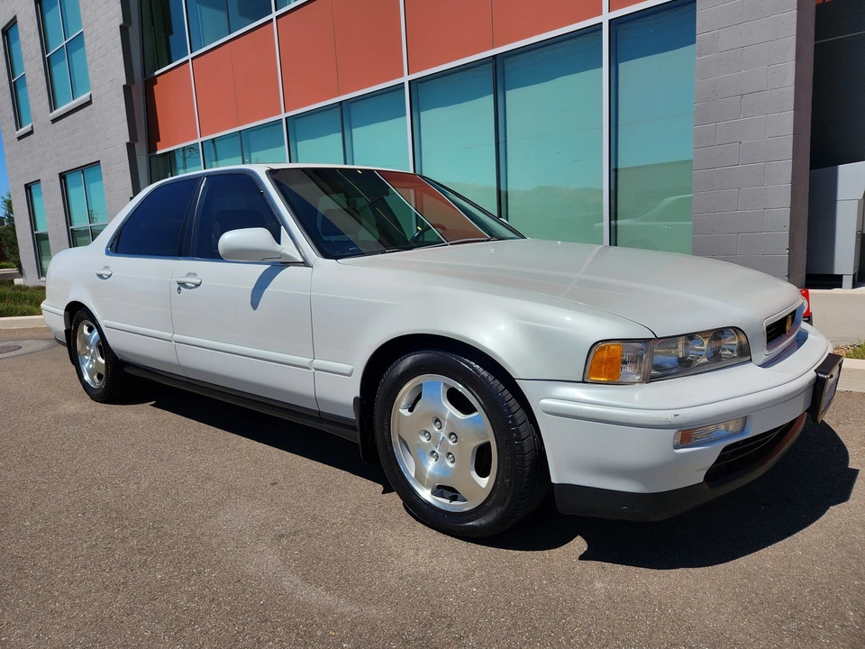 1994 Acura Legend 2nd Gen - Image 7 of 31