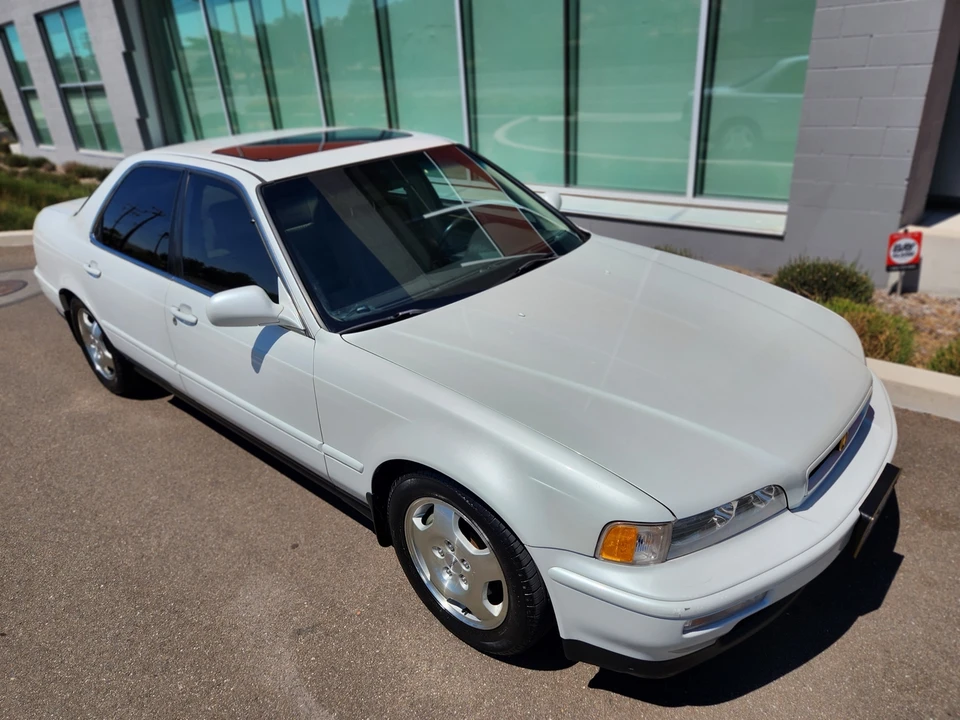 1994 Acura Legend 2nd Gen - Image 6 of 31