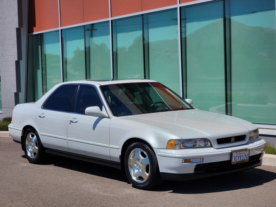 1994 Acura Legend 2nd Gen - Image 5 of 31