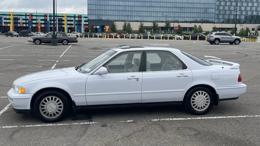 1994 Acura Legend 2nd Gen - Image 13 of 25