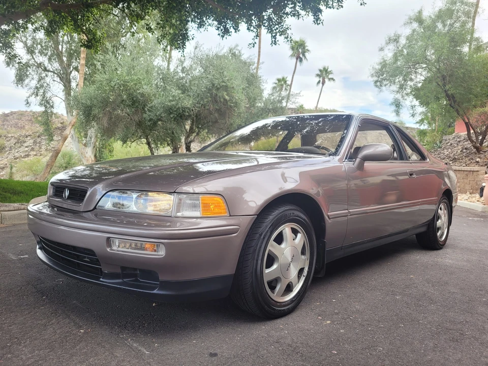 1994 Acura Legend 2nd Gen - Image 26 of 31