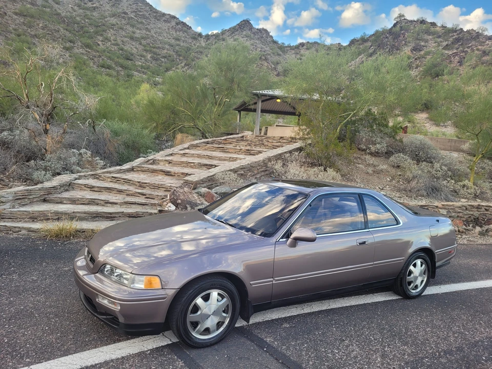 1994 Acura Legend 2nd Gen - Image 22 of 31