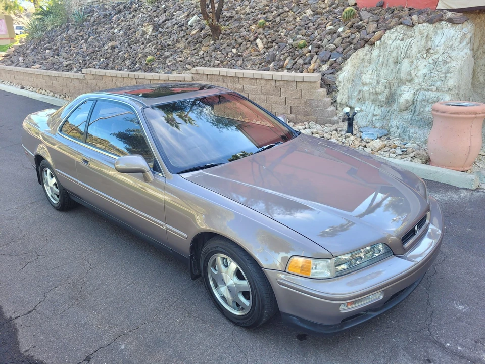 1994 Acura Legend 2nd Gen - Image 29 of 31