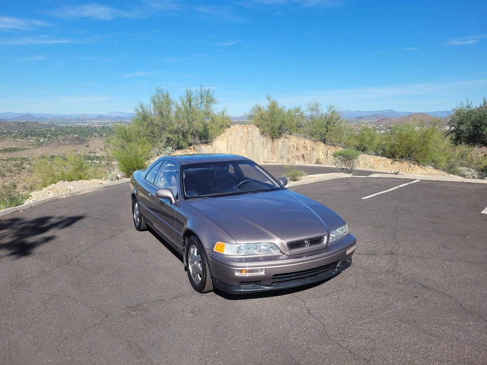 1994 Acura Legend 2nd Gen - Image 12 of 31
