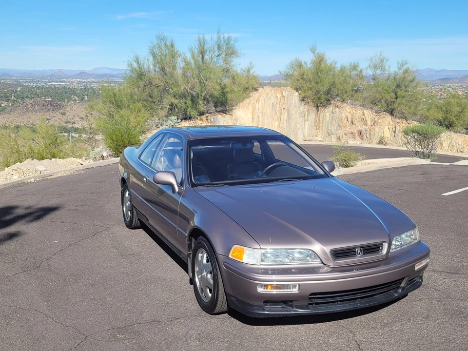 1994 Acura Legend 2nd Gen - Image 11 of 31