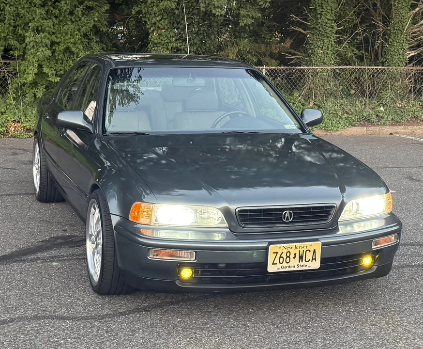 1994 Acura Legend 2nd Gen - Image 15 of 16