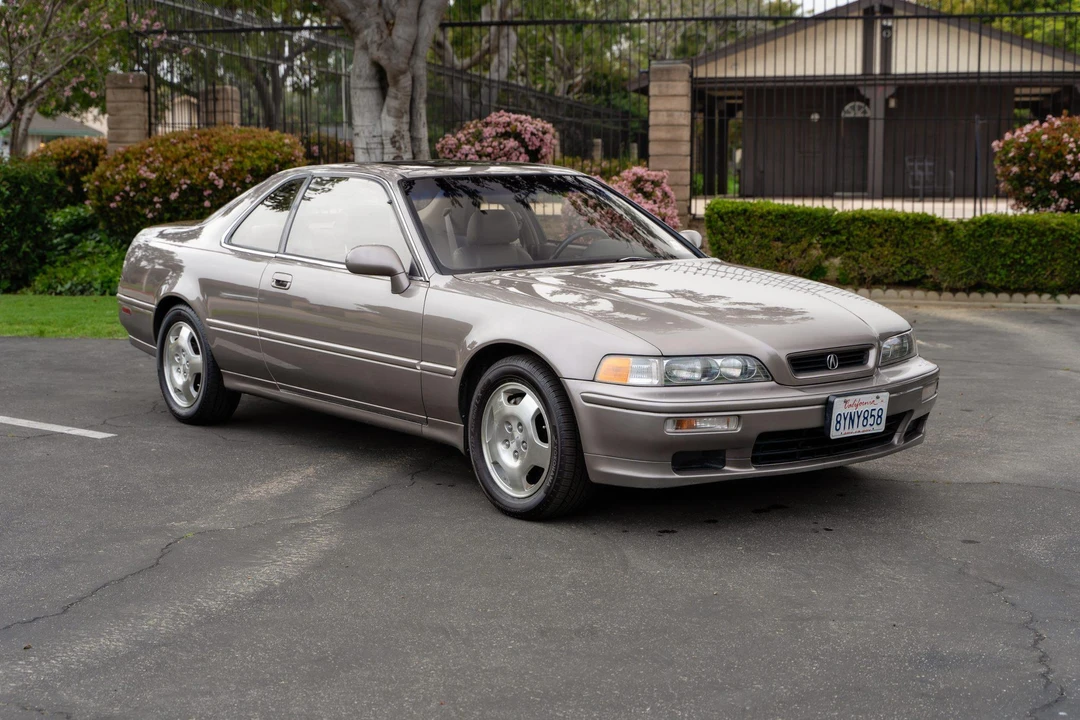 1994 Acura Legend 2nd Gen - Image 4 of 31
