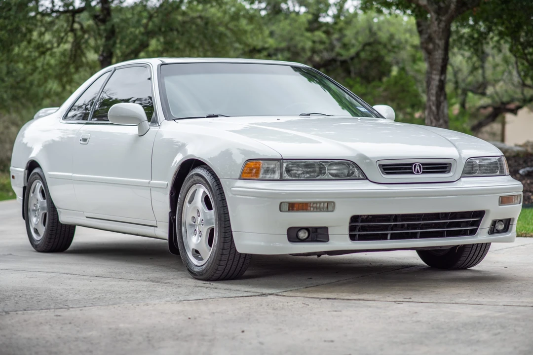 1994 Acura Legend 2nd Gen - Image 9 of 31