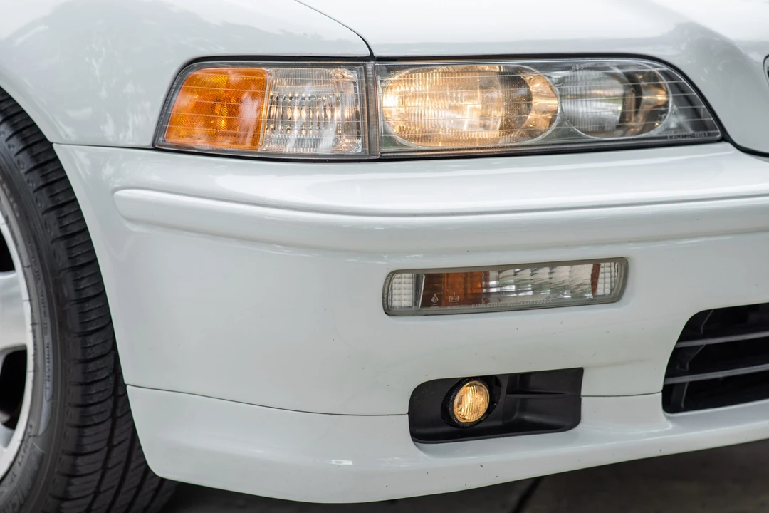 1994 Acura Legend 2nd Gen - Image 10 of 31