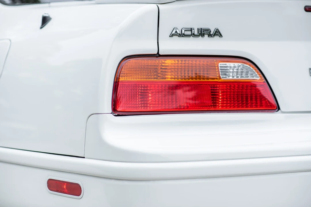 1994 Acura Legend 2nd Gen - Image 22 of 31
