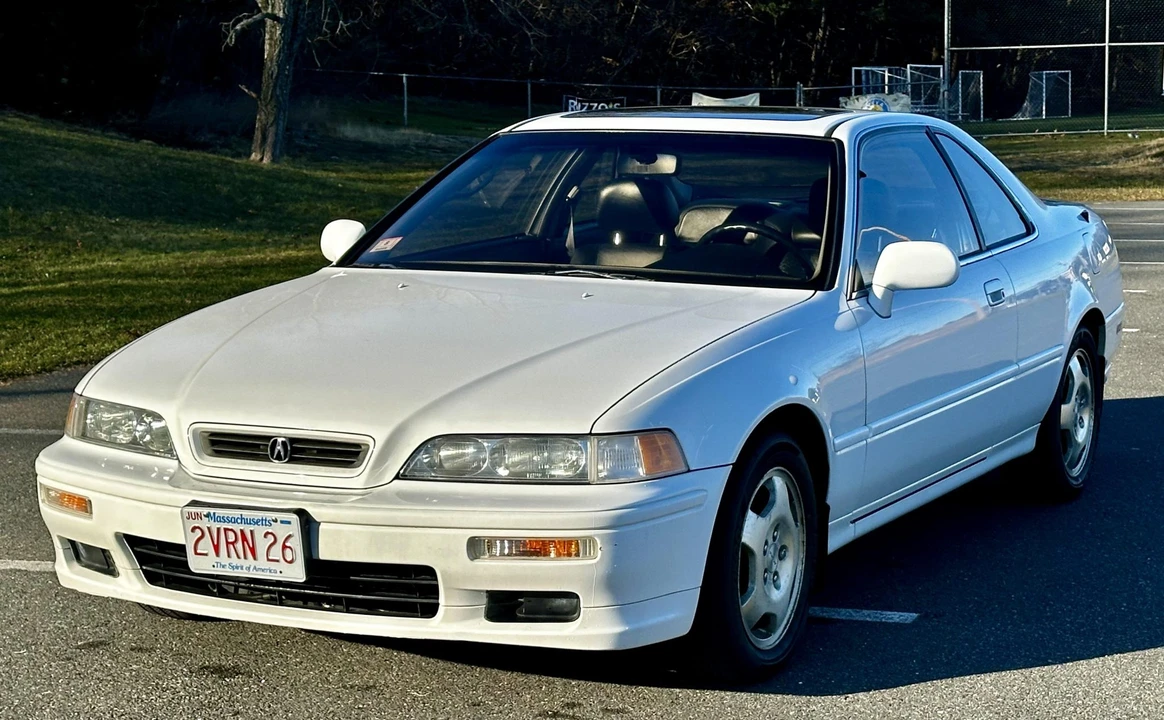 1994 Acura Legend 2nd Gen - Image 3 of 31