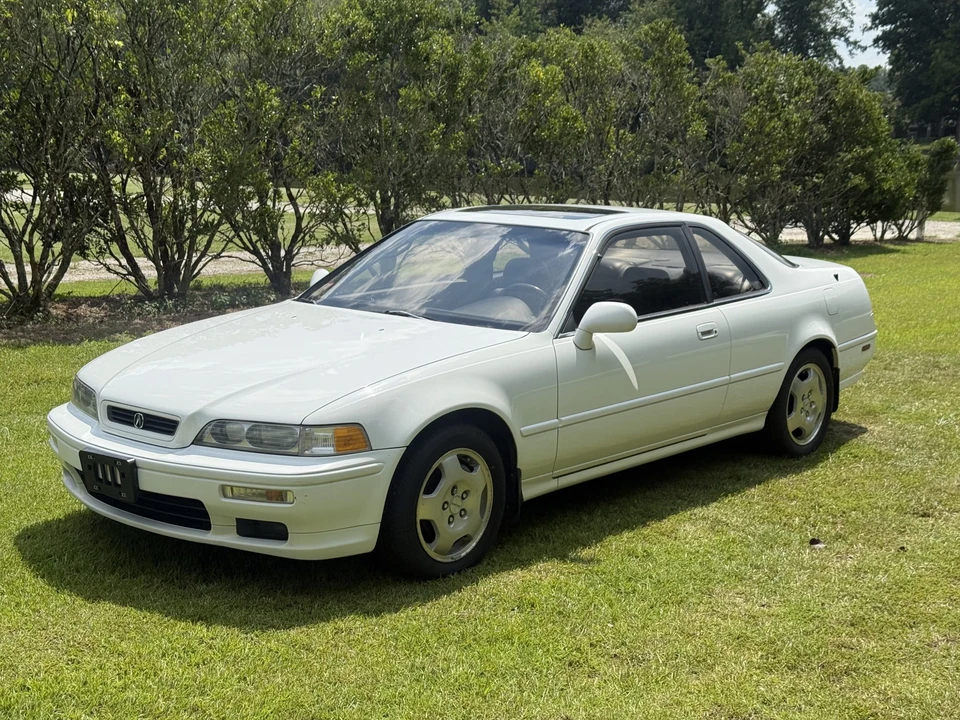 1994 Acura Legend 2nd Gen - Image 3 of 31
