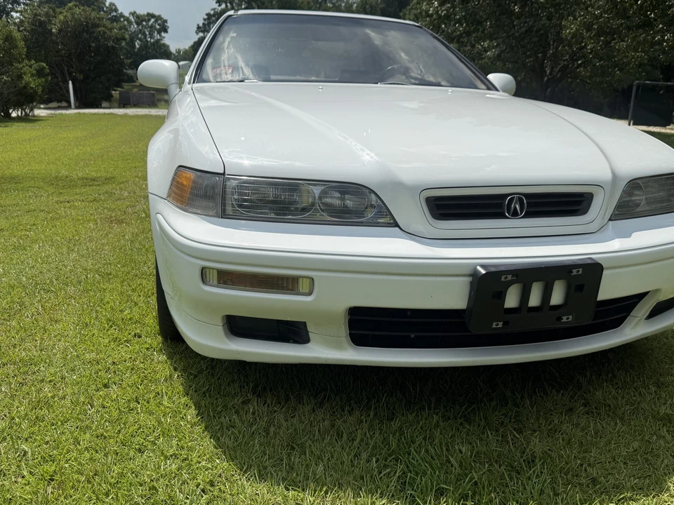 1994 Acura Legend 2nd Gen - Image 19 of 31