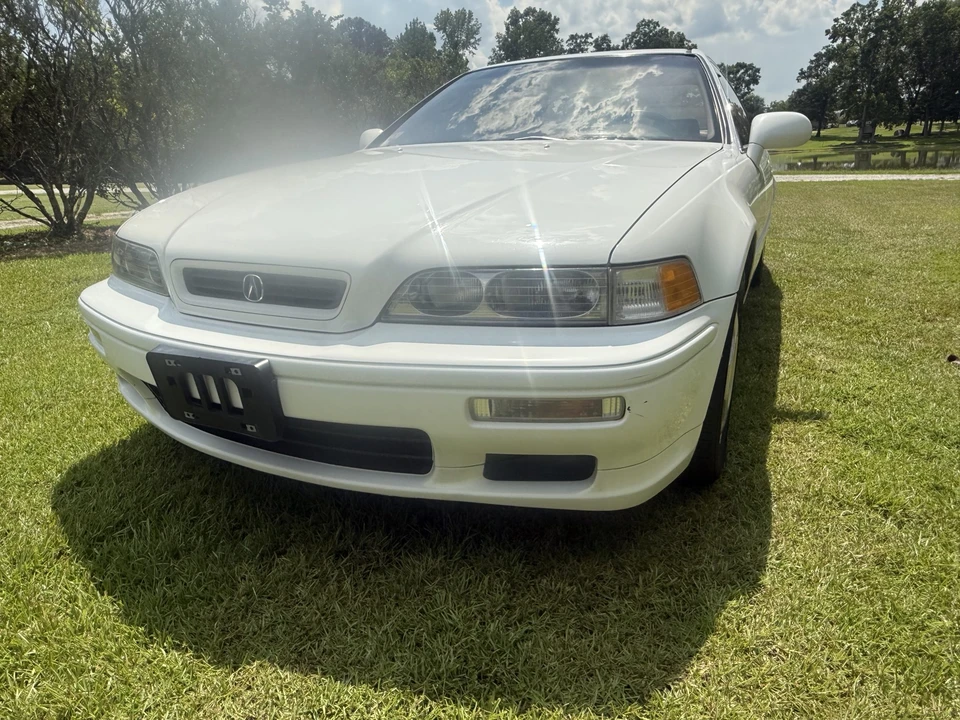 1994 Acura Legend 2nd Gen - Image 4 of 31