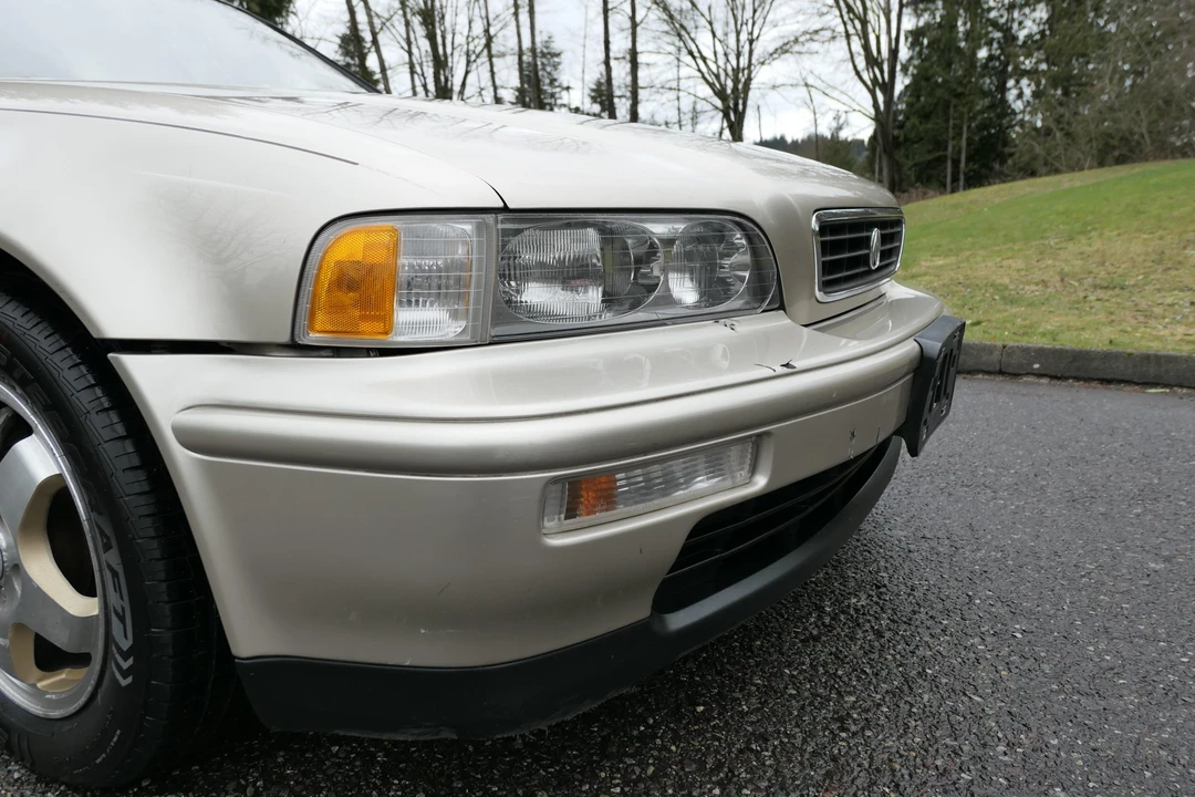 1994 Acura Legend 2nd Gen - Image 28 of 31