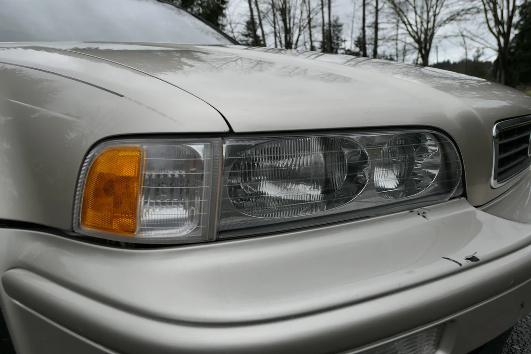 1994 Acura Legend 2nd Gen - Image 29 of 31