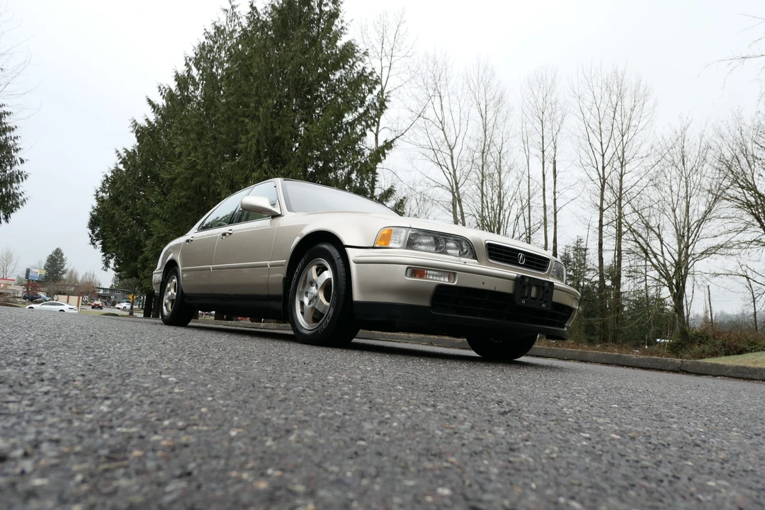 1994 Acura Legend 2nd Gen - Image 18 of 31