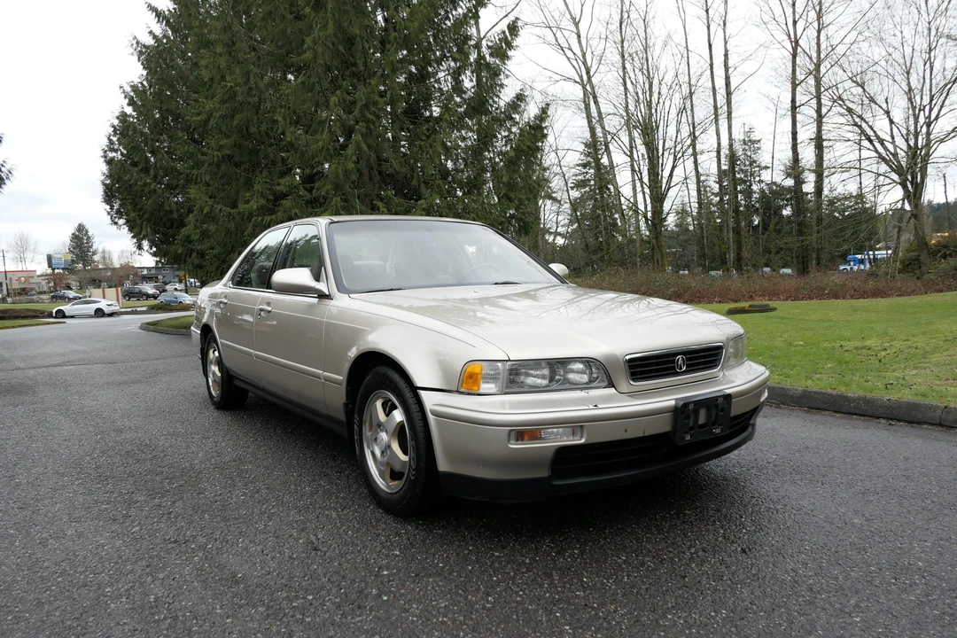 1994 Acura Legend 2nd Gen - Image 19 of 31