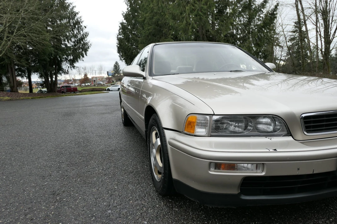 1994 Acura Legend 2nd Gen - Image 25 of 31